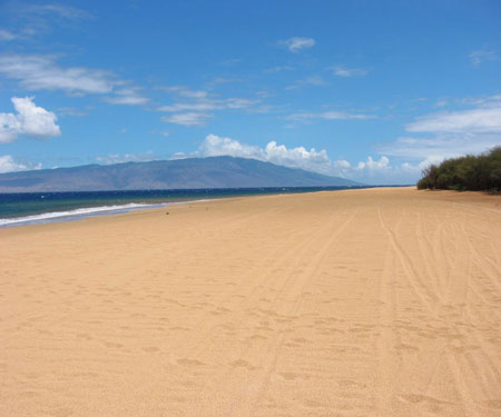 Polihua Beach