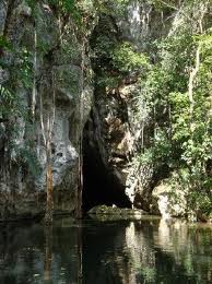 Barton-Creek-Cave