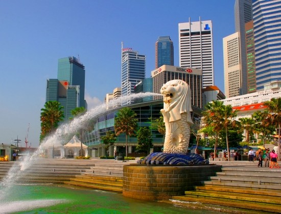organize vacation to singapore on a budget