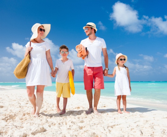 activities for children on beach holiday