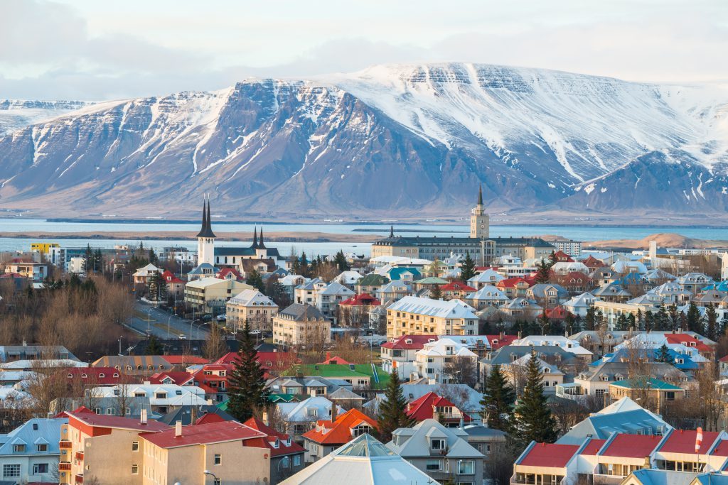 4 Must-Visit Iceland Towns