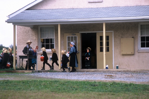 Amish Lifestyle Holiday 