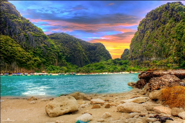 phi phi island