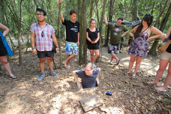Cu-Chi-Tunnels-Vietnam