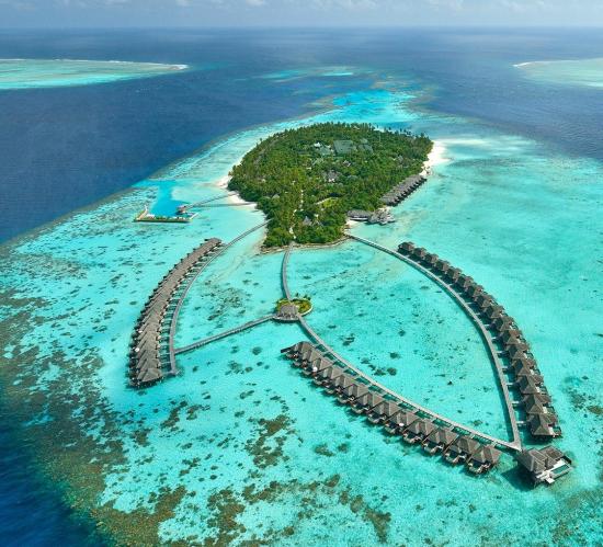 tips to travel maldives on a budget